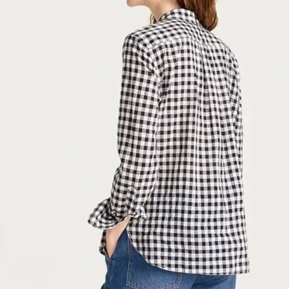 J. Crew classic-fit shirt in crinkle gingham (navy, 18) - Picture 2 of 11